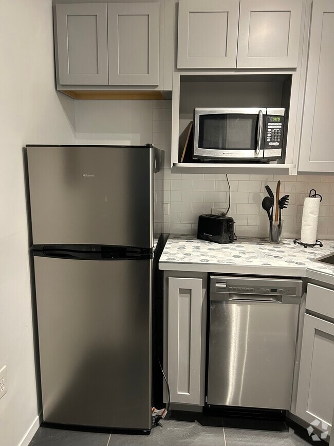 Building Photo - 1508 17th St NW