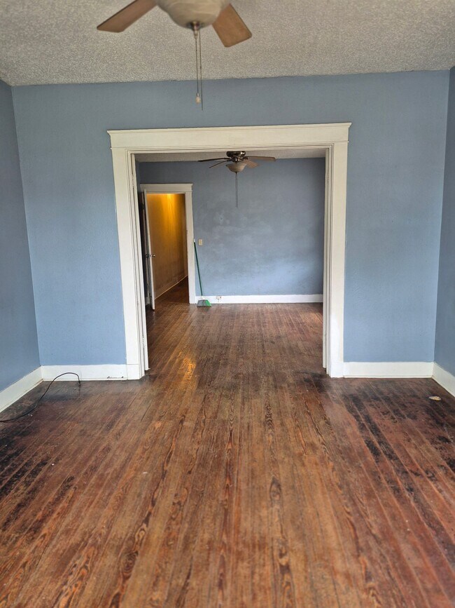 Foto del edificio - 2737 Wisteria St