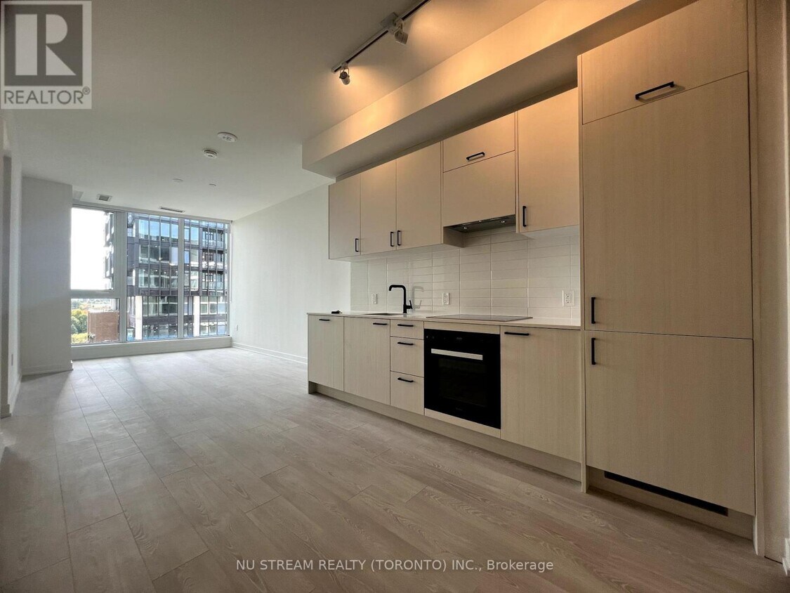 Photo principale - 1 Kyle Lowry Rd
