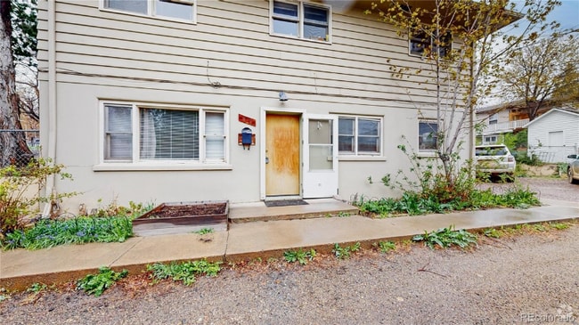Building Photo - 415 Alpine Ave.
