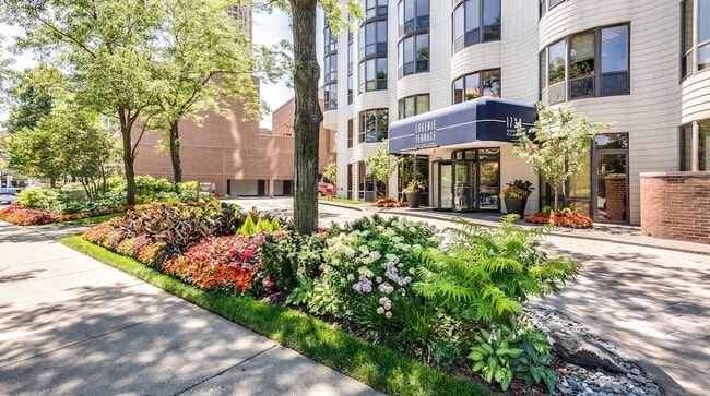 Photo - 1730 N Clark St Townhome