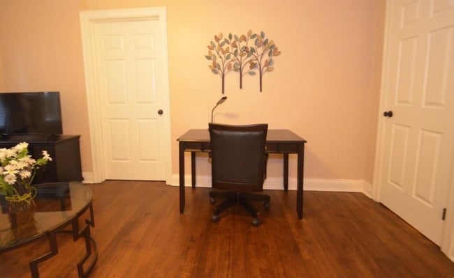 Building Photo - 254 Spring St