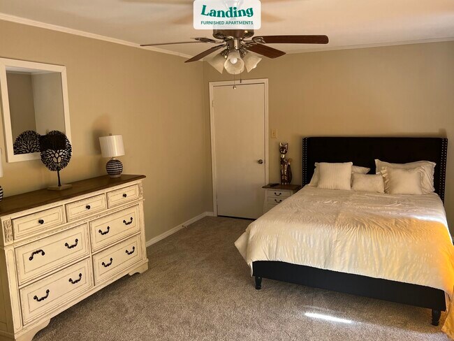 Foto del edificio - 5533 Riverstone Dr