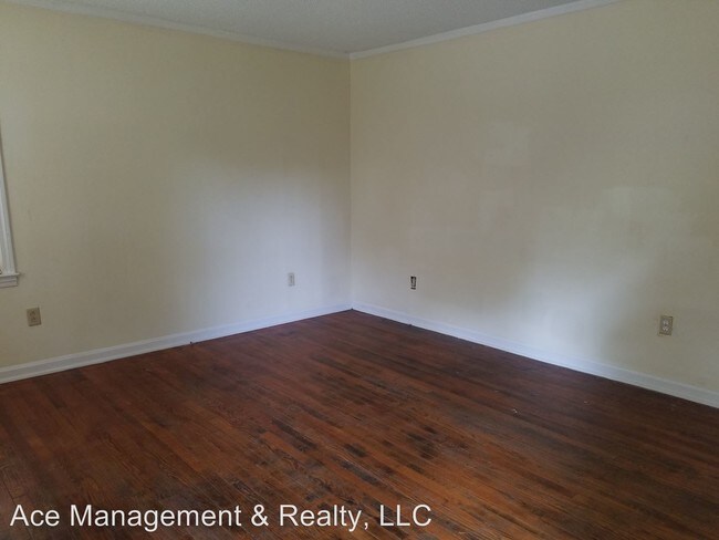 Foto del edificio - 212 10th Ave NW
