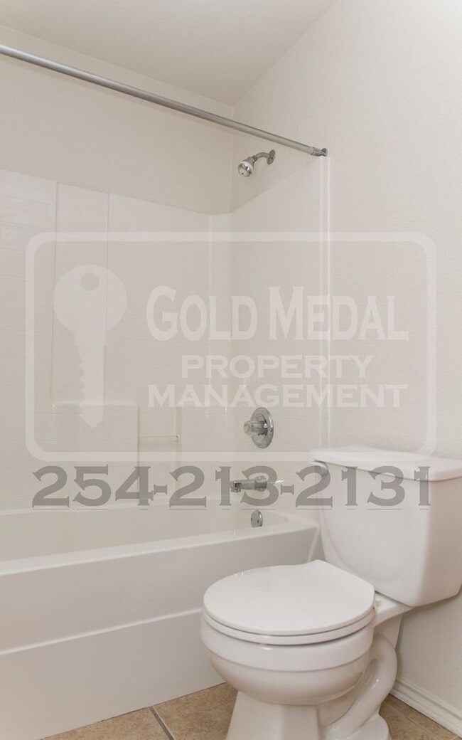 Building Photo - 208 Dale Earnhardt Dr