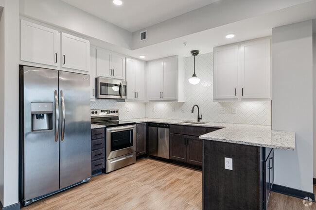 Building Photo - Chalet Villa Apartments