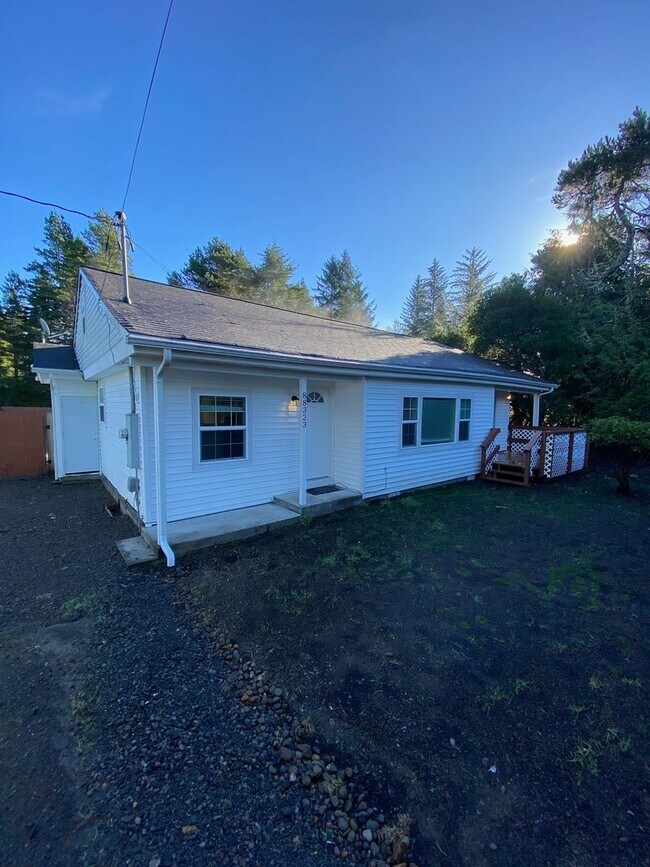 Building Photo - Cute 3 Bedroom In Florence