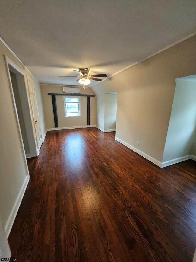 Foto del edificio - 159 Ridge Ave