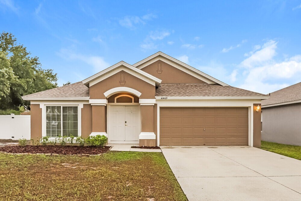 Foto principal - 10469 Hunters Haven Blvd