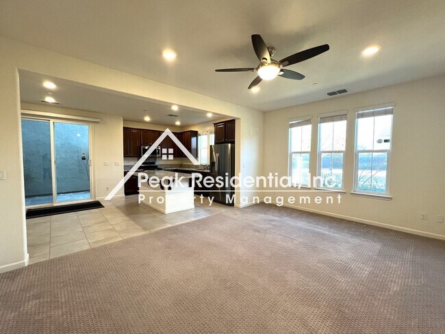 Foto del edificio - 4 br, 3 bath House - 4329 Bob Doyle Dr