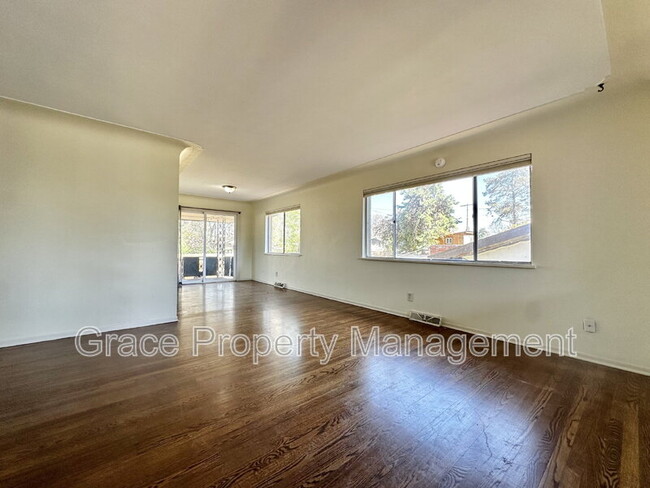 Foto del edificio - 1570 Tamarac St
