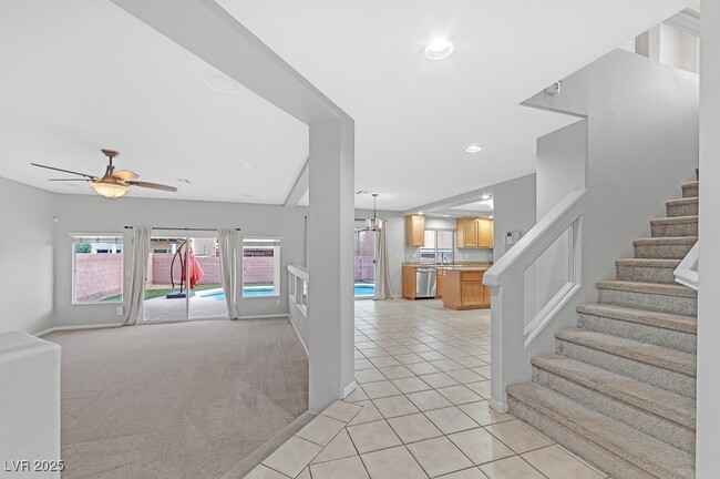 Foto del edificio - 6574 W Musette Ave