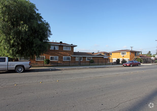 Building Photo - Franklin Terrace Apartments