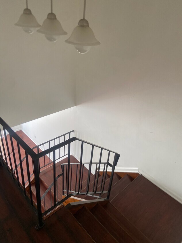 2605 E Martha Pl, Burnham, IL 60633 Townhome Rentals in Burnham IL