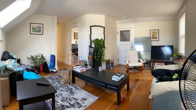 Building Photo - 333 Alewife Brook Pky