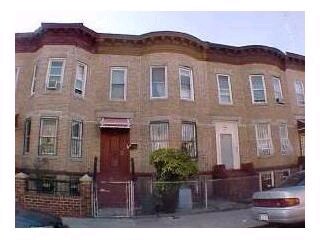 Primary Photo - 184 E 31st St