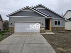 Foto principal - 975 45th Ave NE