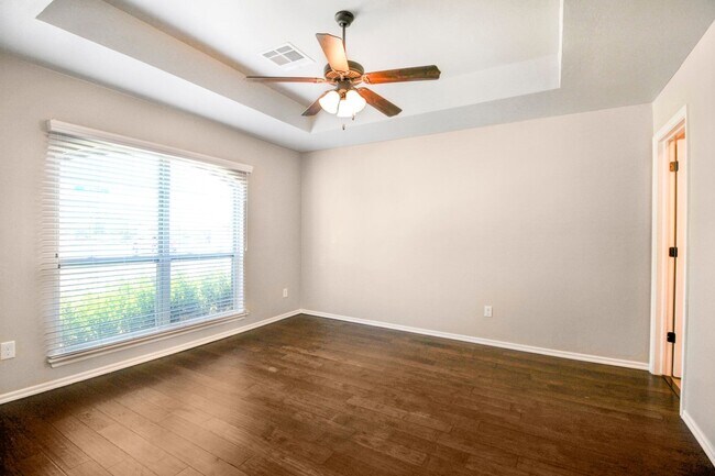 Foto del edificio - Great 3 bed, 2 bath, 2 car home