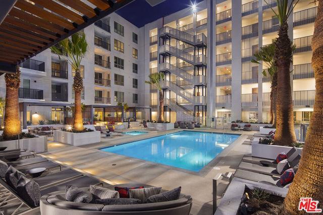 Foto principal - 10601 Washington Blvd