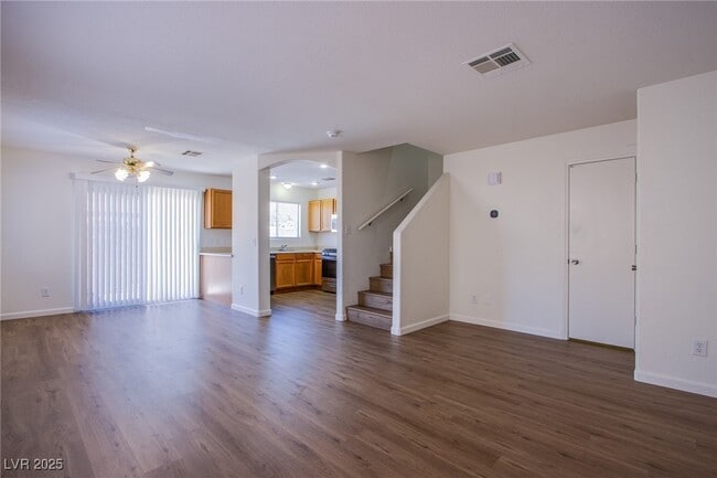 Foto del edificio - 3385 Cheyenne Gardens Way