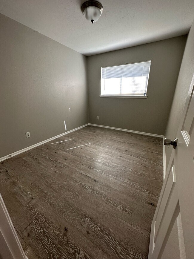 Bedroom 3 - 6310 Brownleaf St