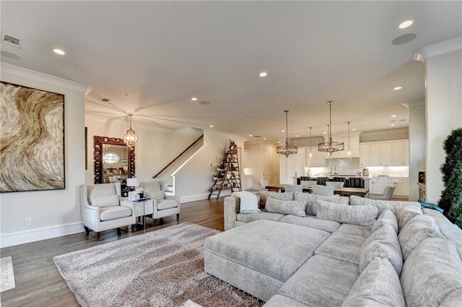 Foto del edificio - 120 Grand Cres