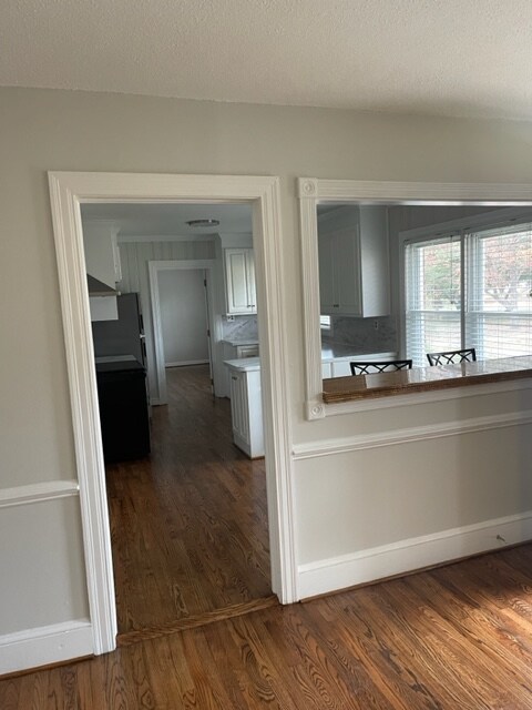 Building Photo - 200 Speight Ave