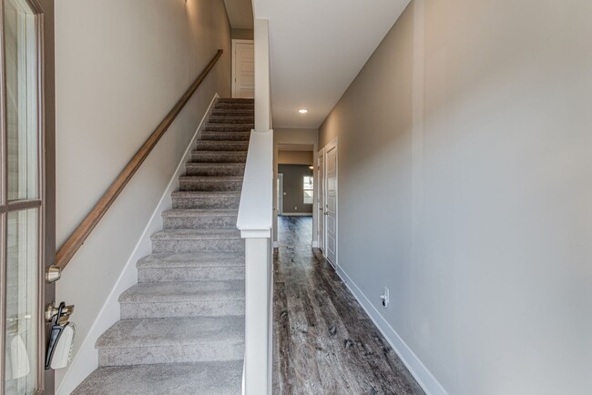 Foto del edificio - Fantastic Townhome Located in Murfreesboro!