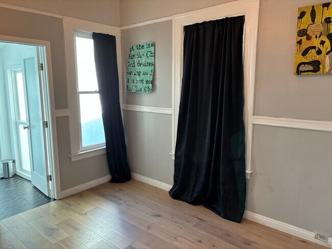 Foto del edificio - 331 10th St