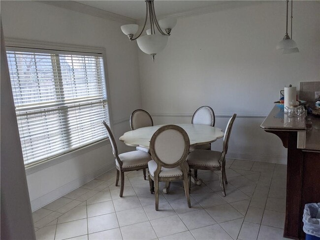 Building Photo - 607 SE Jamaica Dr