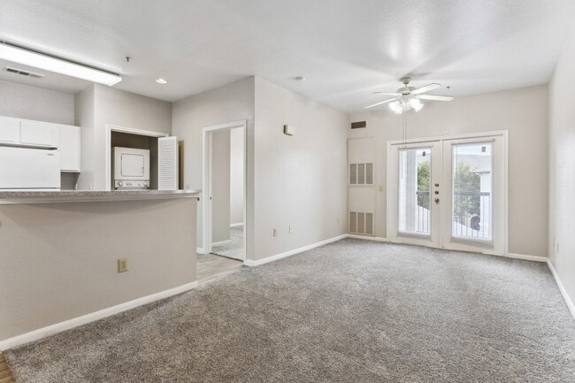 Interior Photo - The Life at Sterling Woods