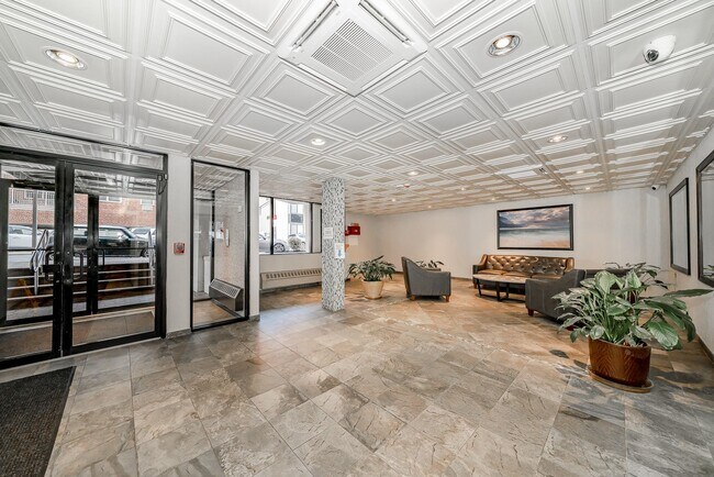 Foto del edificio - 420 Shore Rd
