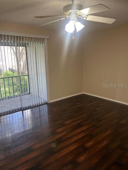 Foto del edificio - 14428 Reuter Strasse Cir