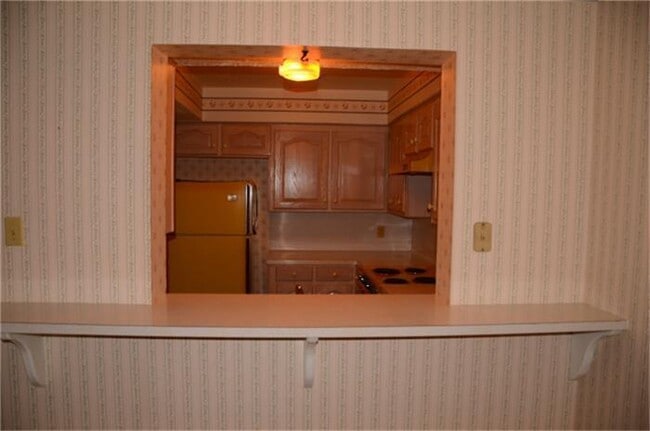 Building Photo - 2 BEDROOM 2.5 BATH TOWNHOME IN HUMBLE