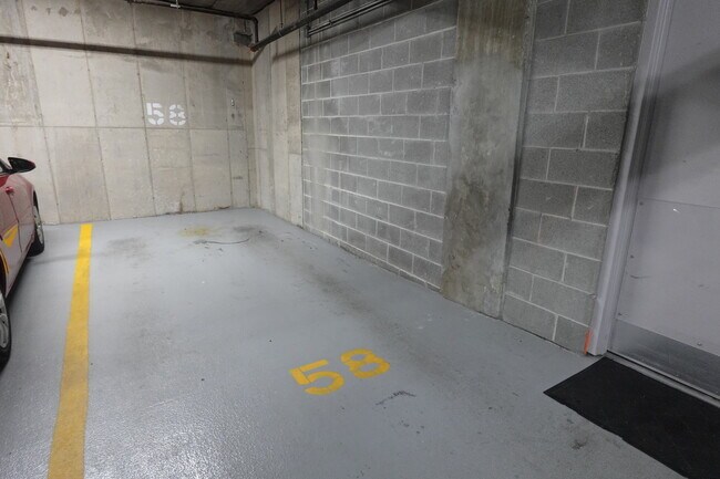 Foto del edificio - 3303 Grove Ave