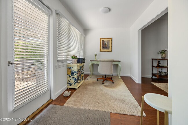 Foto del edificio - 106 Willow Pond Ln