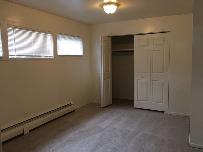 Foto del edificio - Seven Thirty, LLC (745)