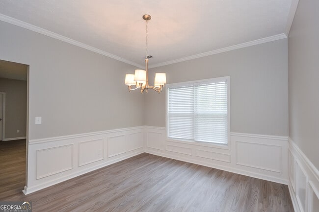 Building Photo - 5506 Walnut Ln