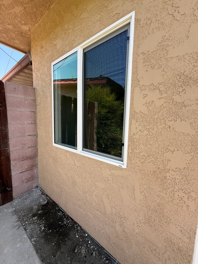 Building Photo - 17586 Filbert St