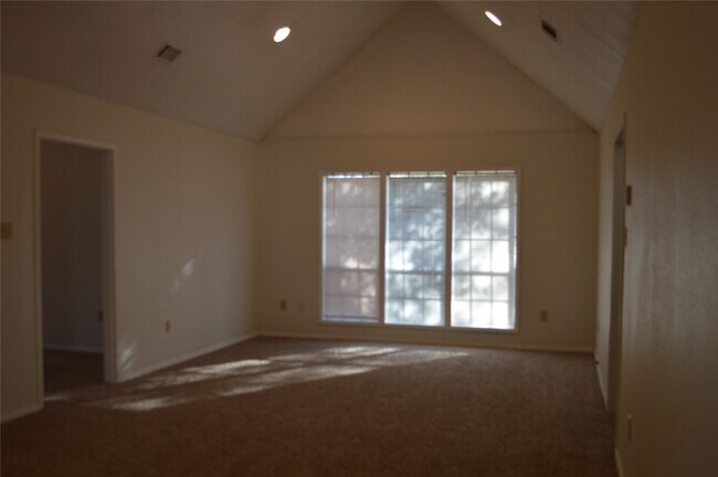 Foto del edificio - 532 Hollyhock st