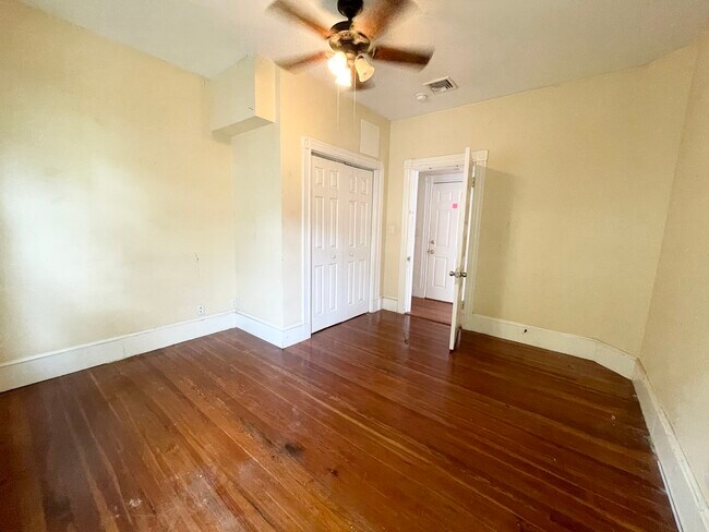 Foto del edificio - 112 Hillside St