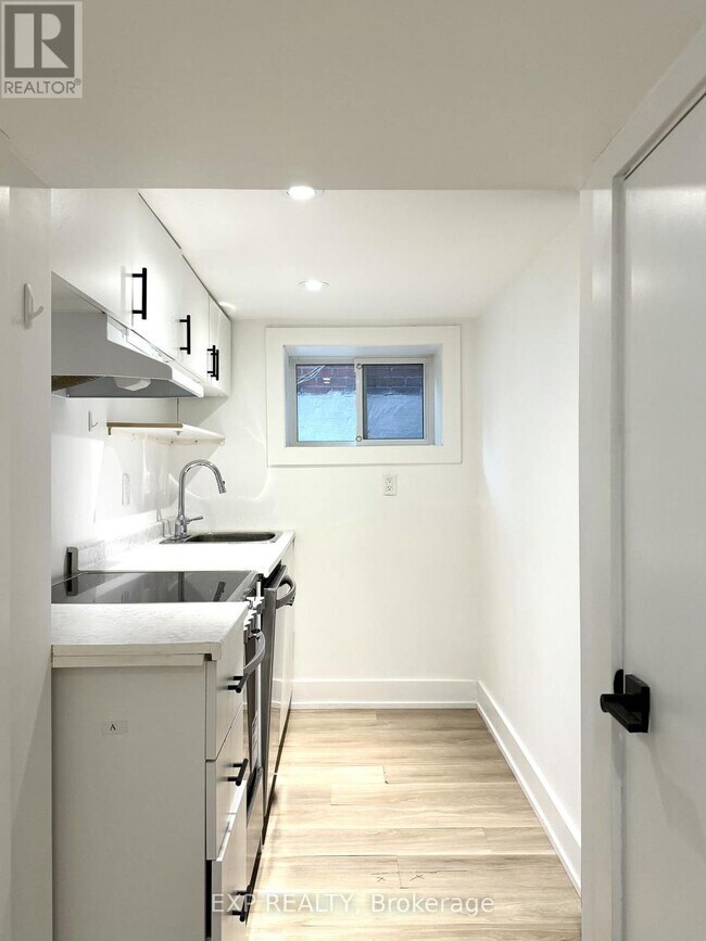 Photo du bâtiment - 630 Christie St