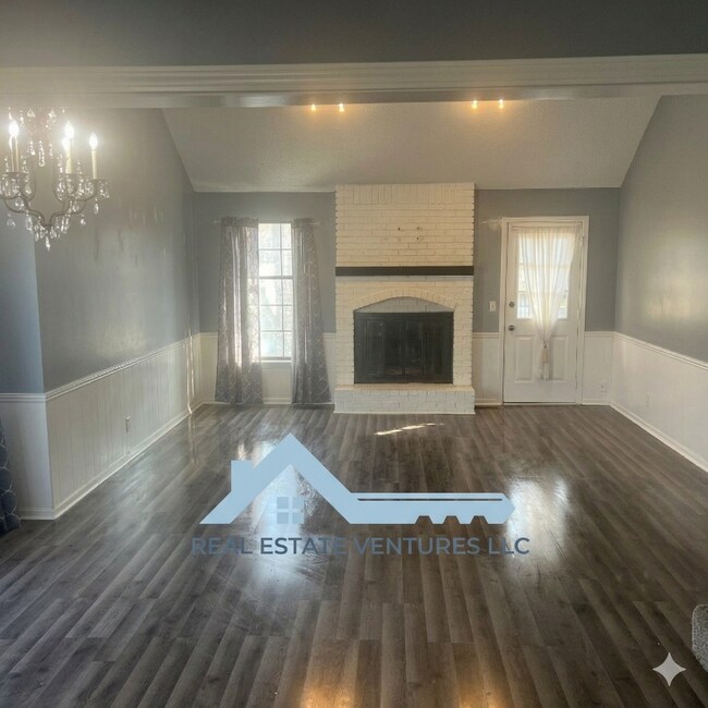 Sala de estar - 15801 W 127th Ter