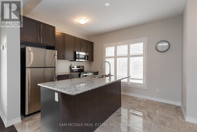 Photo du bâtiment - 2314 Natasha Cir