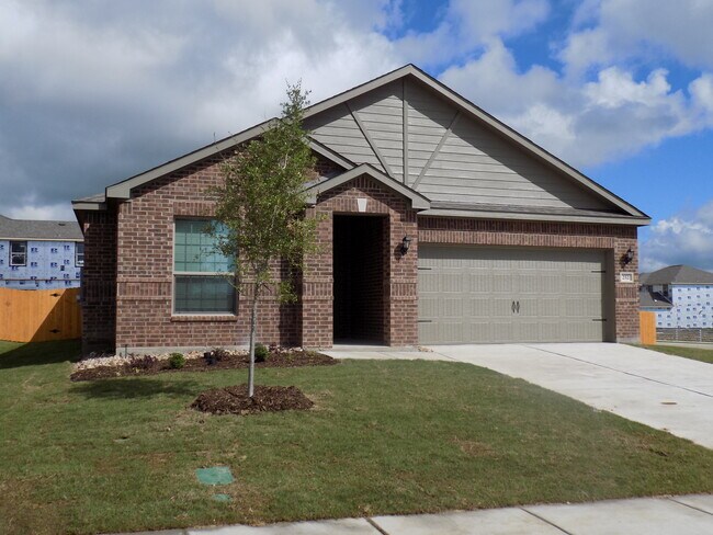 Building Photo - 252 Enchanted Way