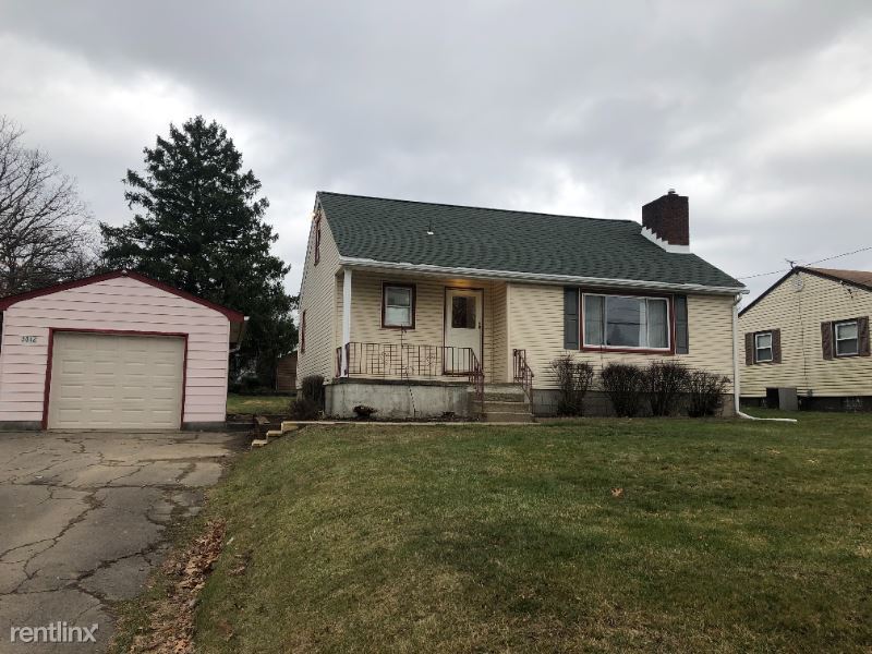 Foto principal - 4 br, 1.5 bath House - 3012 22nd Ave
