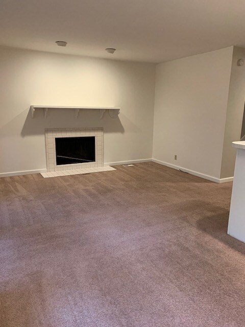 Foto del edificio - West End/Vanderbilt Area 2 Bedroom Townhome