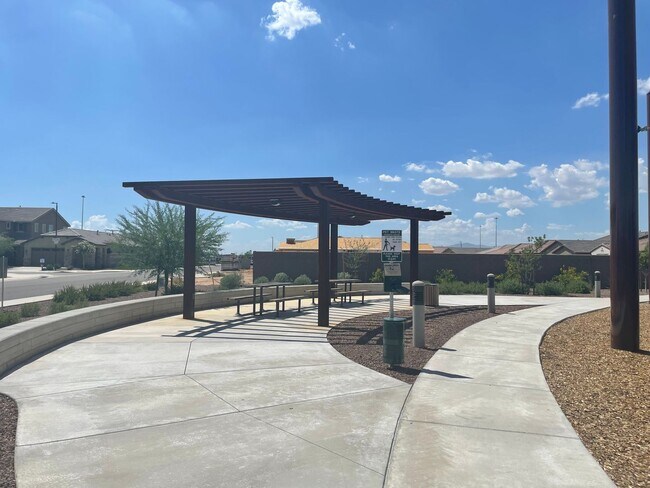 Foto del edificio - 9313 W Heatherbrae Dr