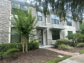 Building Photo - 2928 Windmill Dr