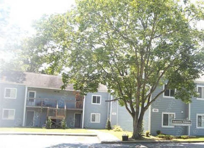 Primary Photo - 4-1F-4 Jamestown Rd